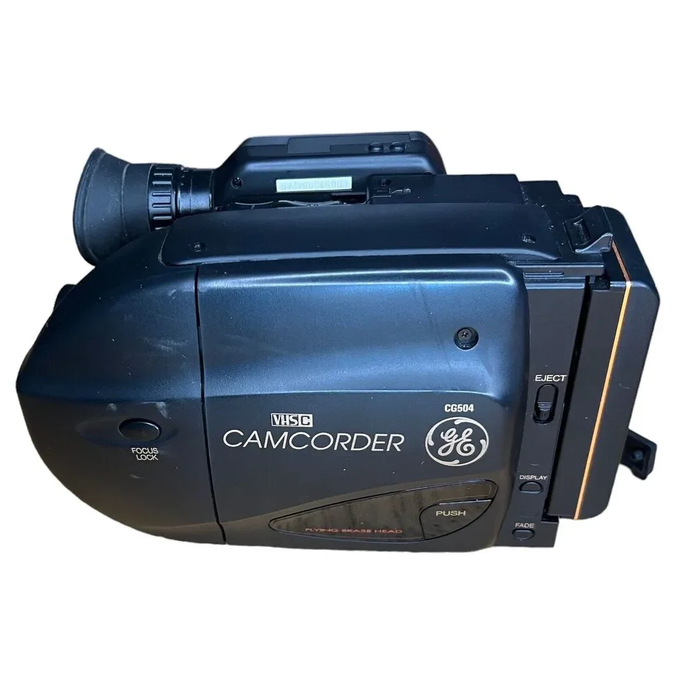1994 General Electric GE VHS-C Camcorder CG506 & Case Charger Power Adapter